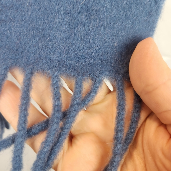 Louis Vuitton thick cashmere logo scarf in EUC - Picture 8 of 9